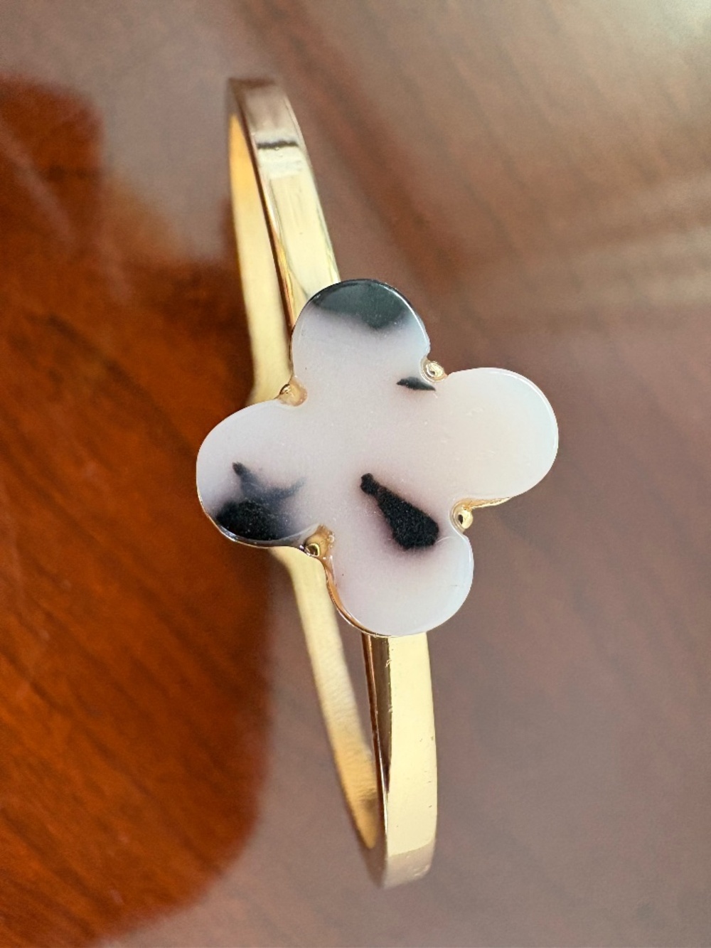 Clover Gold Tone Bracelet in Faux Black and White Marble